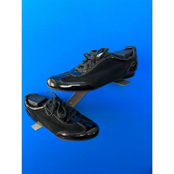 Cole Haan Women Shoe Size 8B Black Perforated Fashion Sneaker Pre Owned - Picture 1 of 6